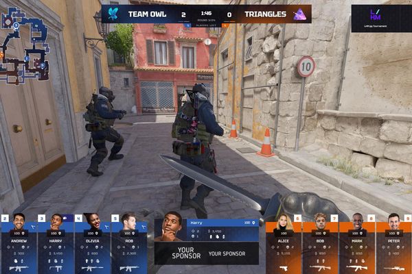 Ultra CS2 HUD displaying live match statistics, player information, and radar during a Counter-Strike 2 broadcast.